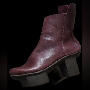 Trippen Leather Luxury Boots, Very Original With Block Heels, Made In GERMANY